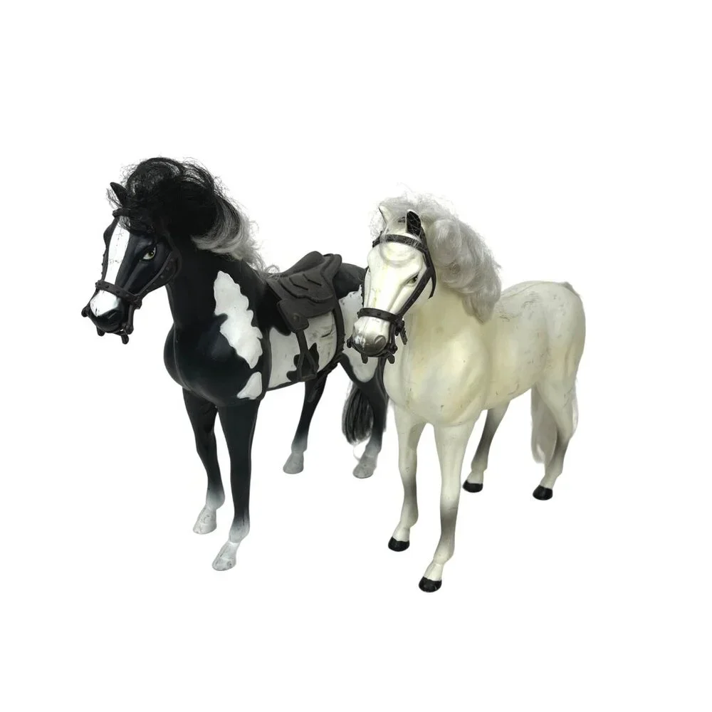 Black & White Pinto Horse & White Horse Kid Kore Plastic Toy Bridle & Saddle